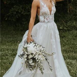 Beautiful Ivy Wedding Dress